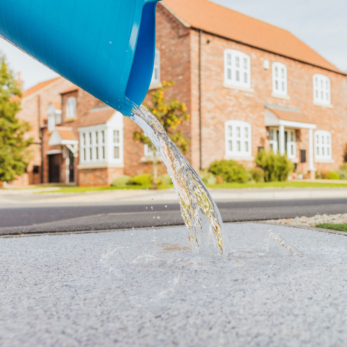 Easihold Stone-In-One Water-Based Resin Bound Surfacing Kit