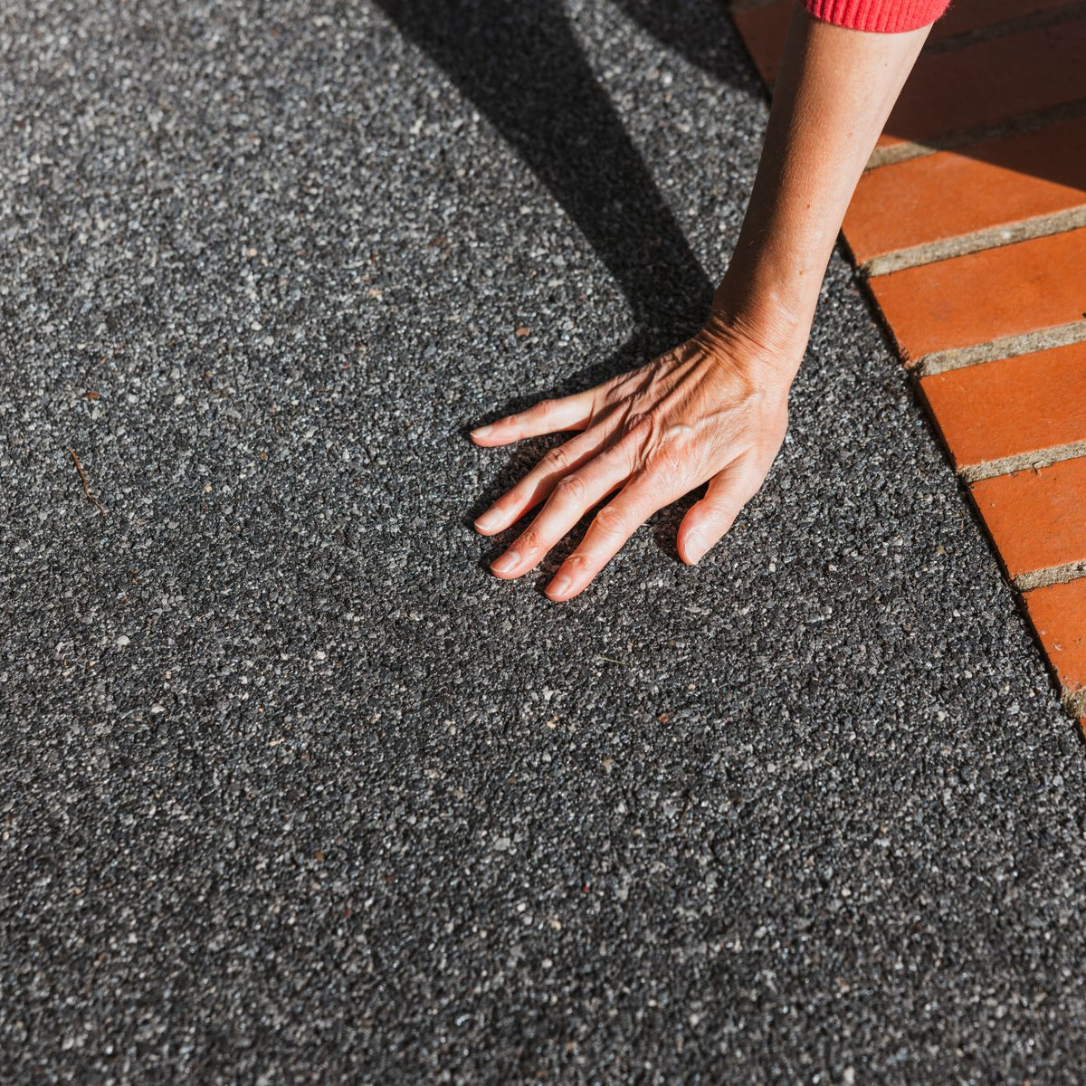 Easihold Stone-In-One Water-Based Resin Bound Surfacing Kit